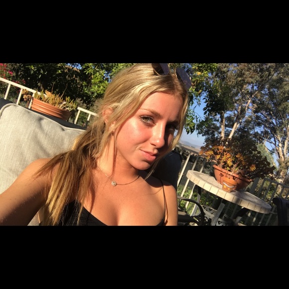 Meet your Posher, Alexa - Picture 1 of 1